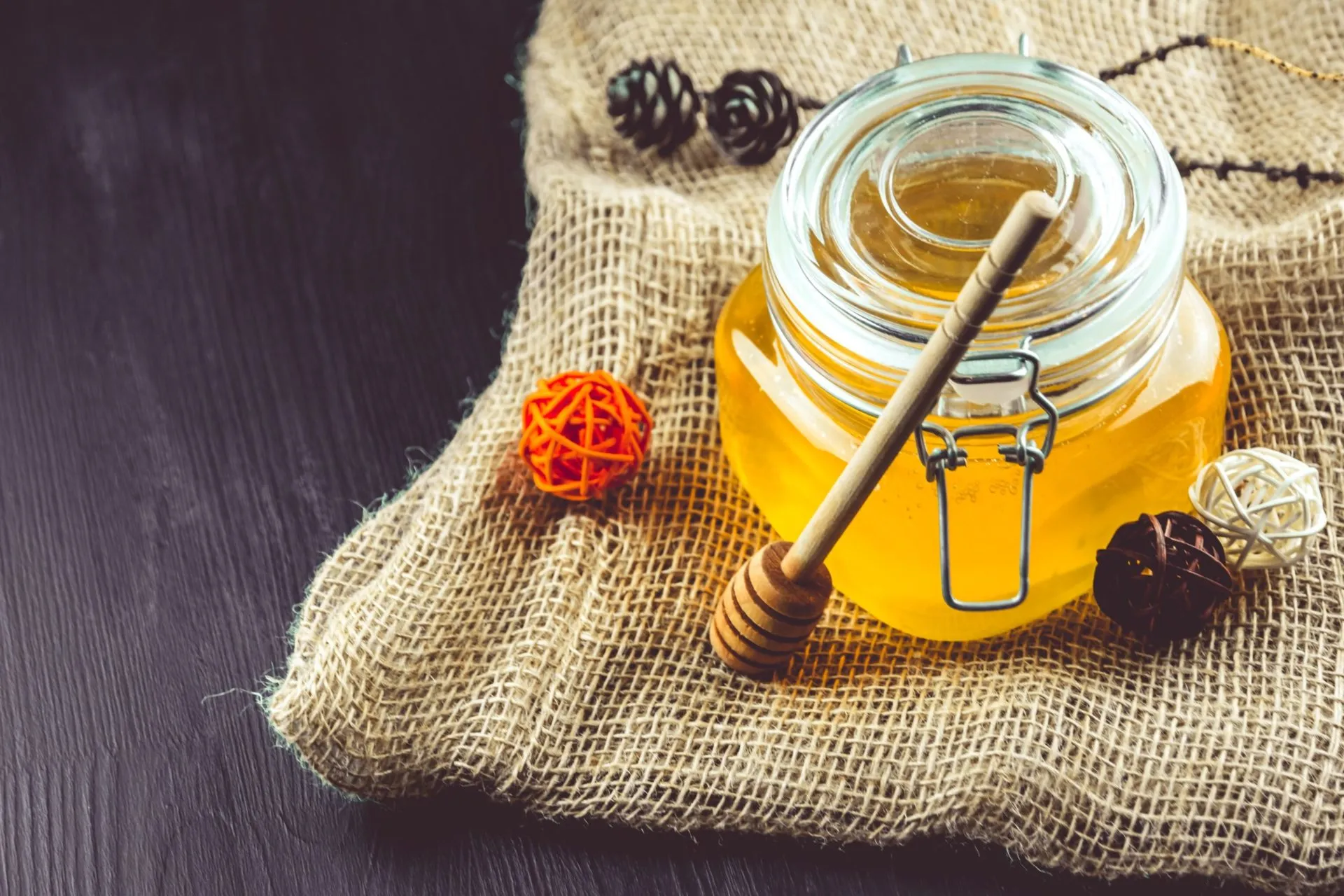 Can Diabetics Replace Sugar With Honey?
